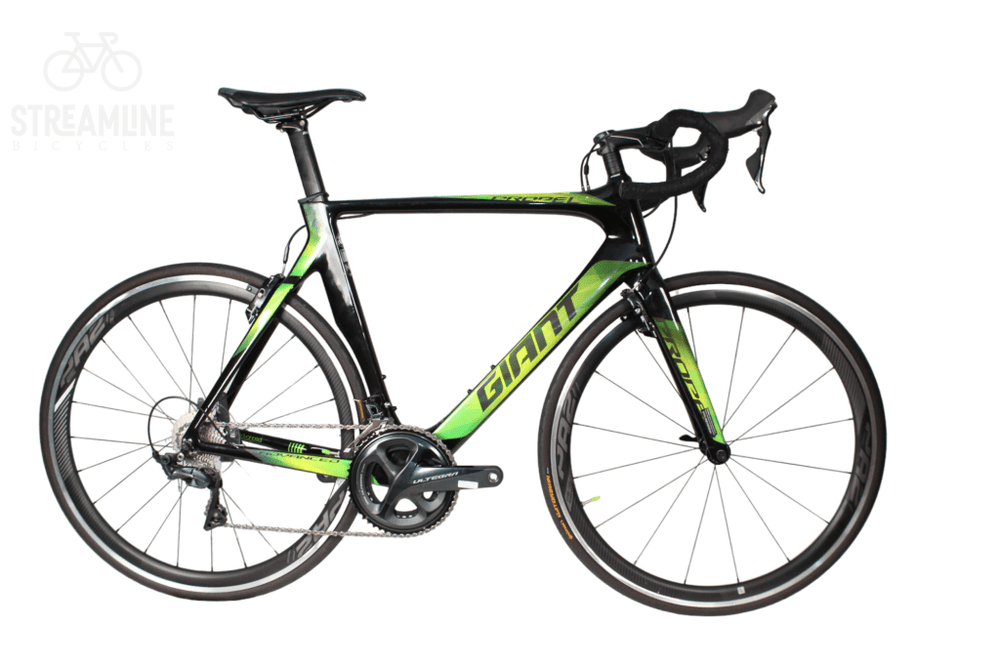 Giant Propel Advanced 1 - Carbon Aero Road Bike - Grade