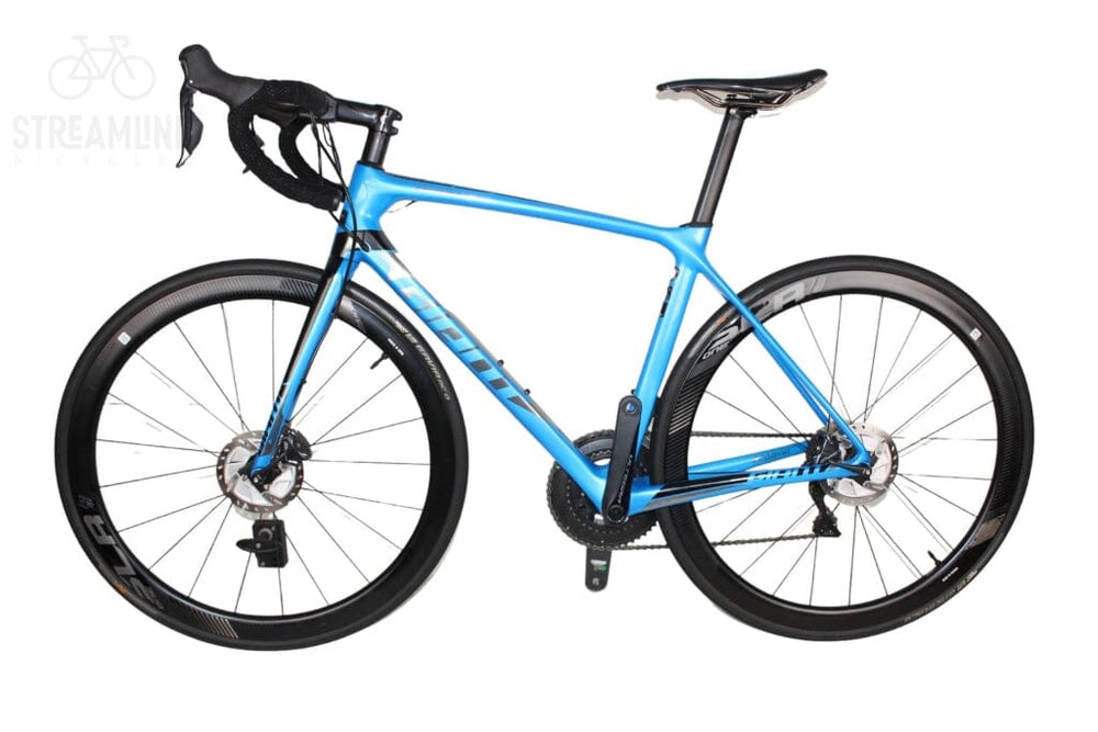 Giant TCR Advanced Pro Di2 Disc 2019 Carbon Road Bike Grade: Excellent
