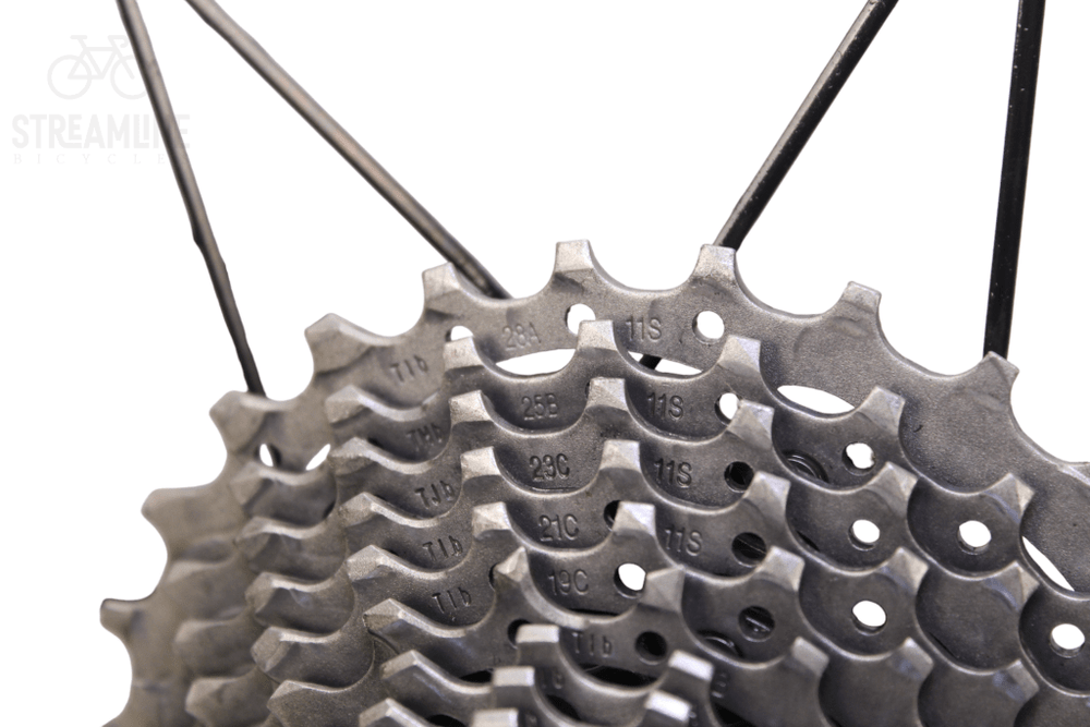 Roval CLX 64 Rim Brake - Wheelset - Grade: Excellent Roval CLX 64 Rim Brake - Wheelset - Grade: Excellent