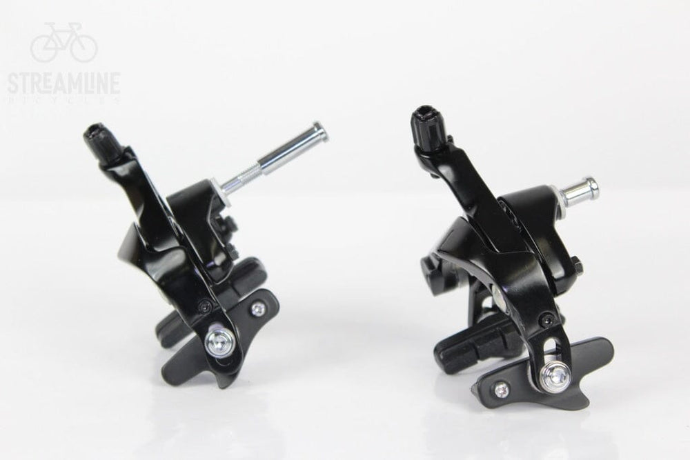 Shimano 105 R7000 Rim Brake Caliper Set Grade Excellent