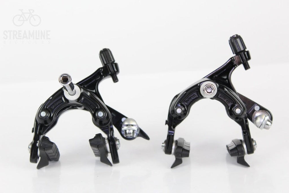 Shimano 105 R7000 Rim Brake Caliper Set Grade: Excellent