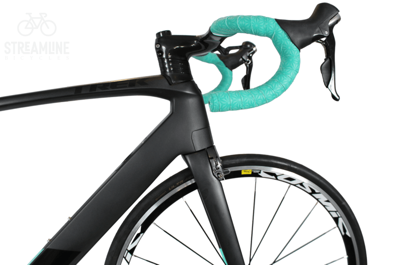 Trek Madone Carbon Road Bike Grade: Excellent