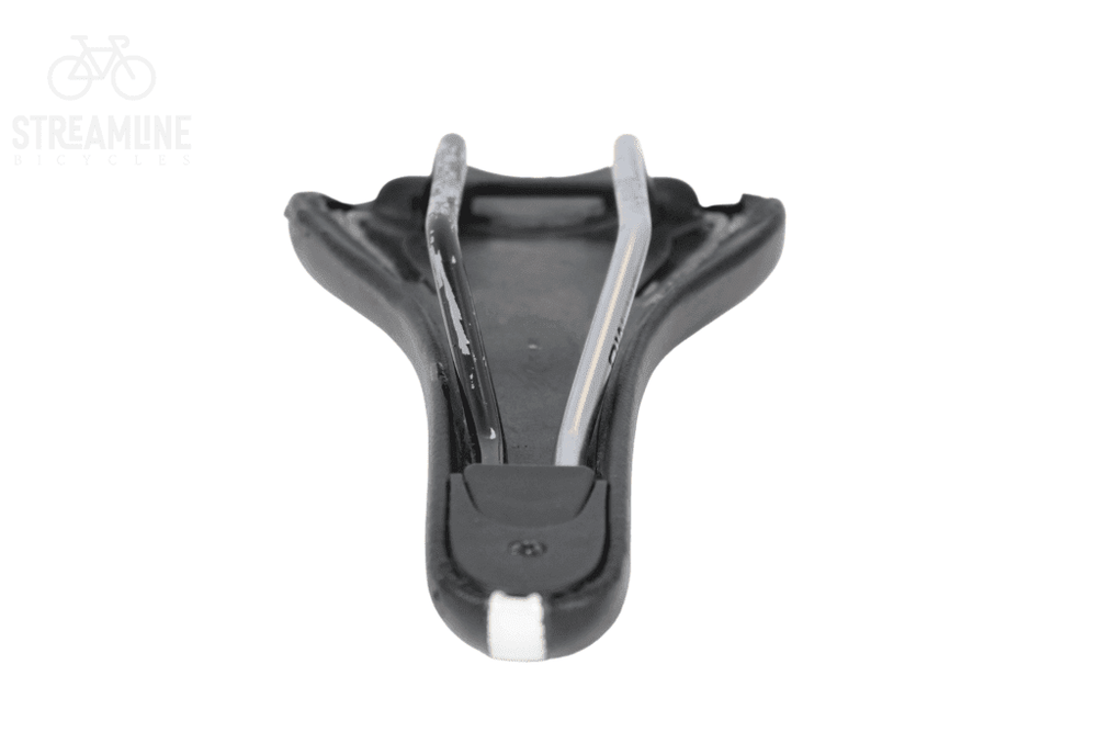Fizik Arione Cx - Saddle - Grade: Fair
