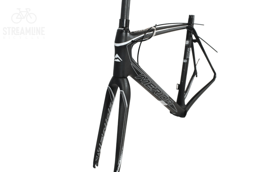 New Merida Scultura 9000E Carbon Road Frame Grade New